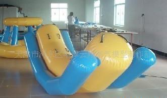 水上滑梯、水上陀螺、水上跳床 價格、廠家信息及經營指南